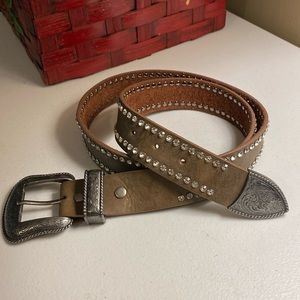 Women’s Rhinestone Border Leather Belt